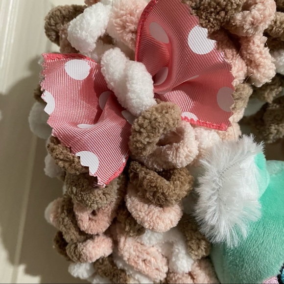 Baby Koala Bear Soft Loop Yarn Wreath - Picture 2 of 4